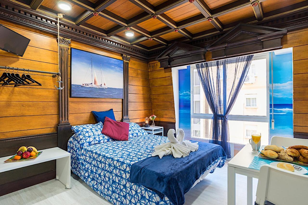 Citycenter Pirates Room, Young People Only Малага Экстерьер фото